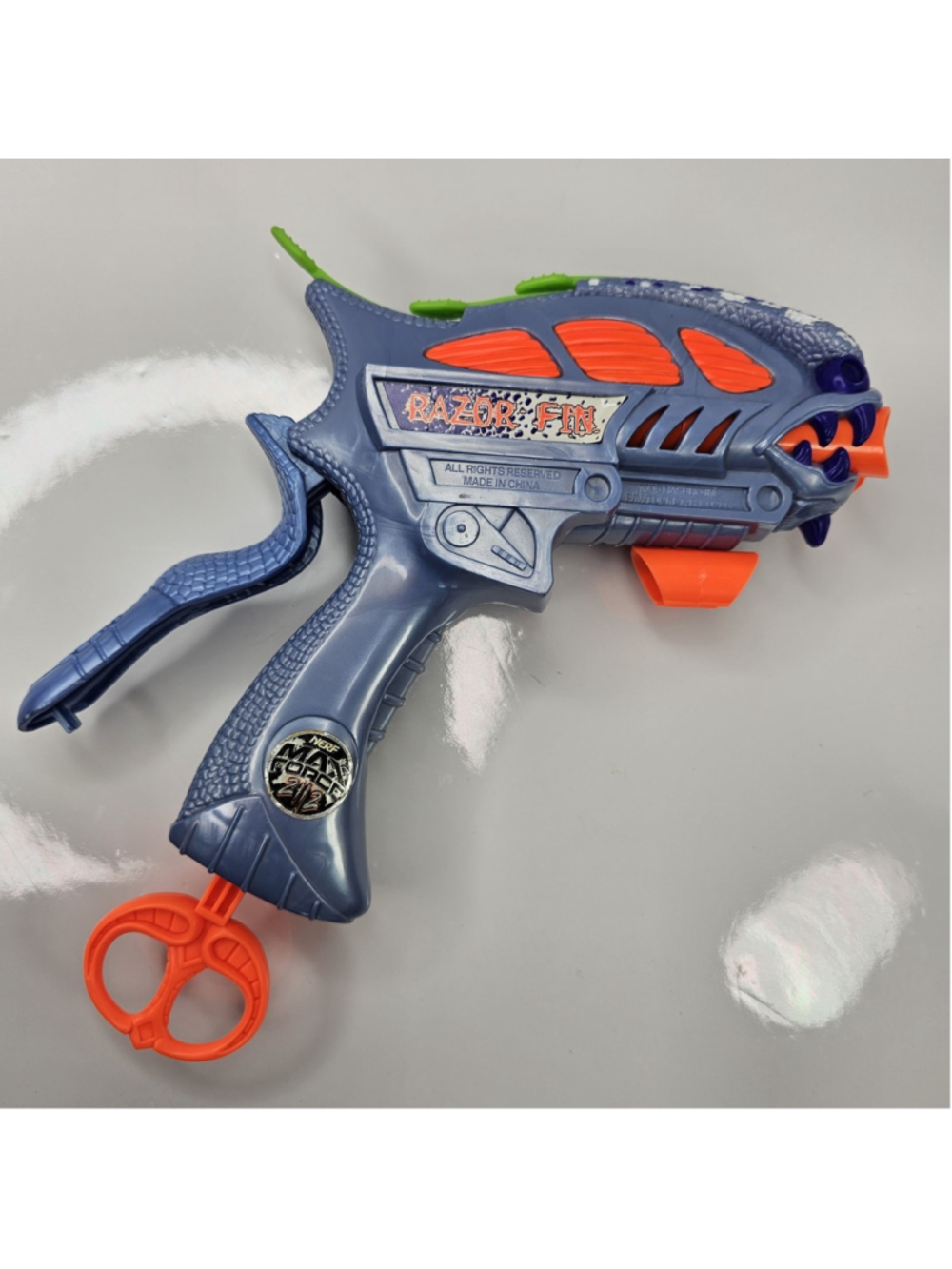 RARE Vintage Nerf Max Force Razor Fin 1996 Hasbro Mega Dart Gun Blaster No Darts
